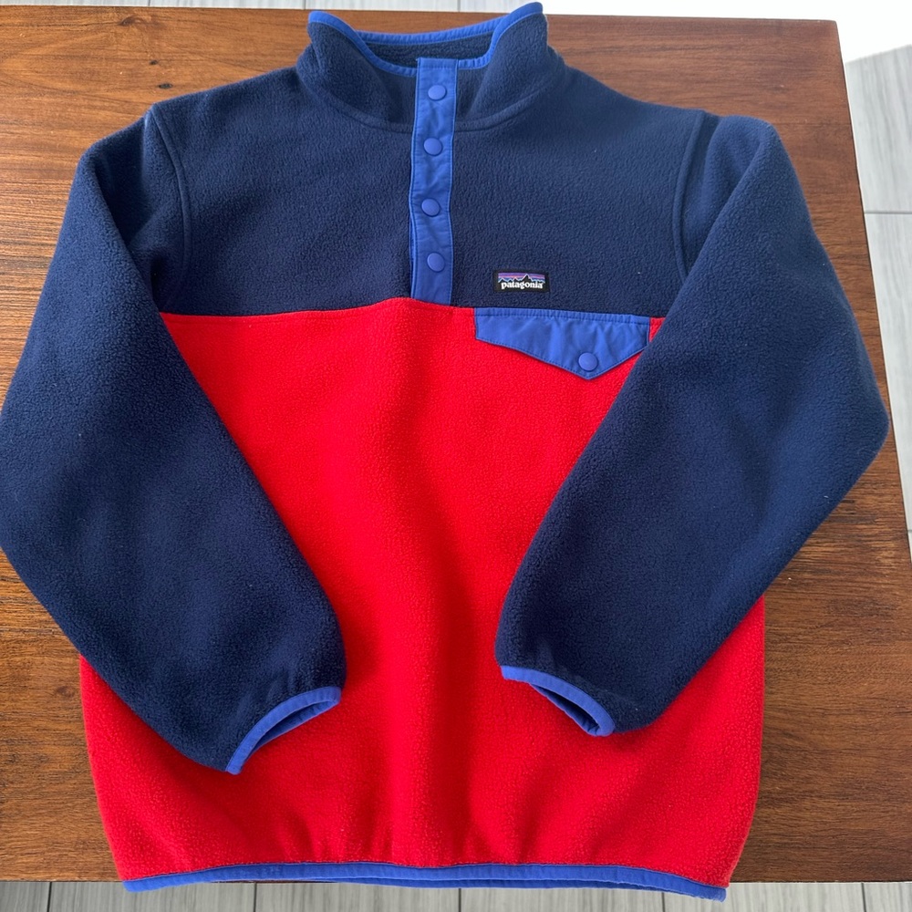 Patagonia Kid’s Lightweight Synchilla Fleece Pullover
